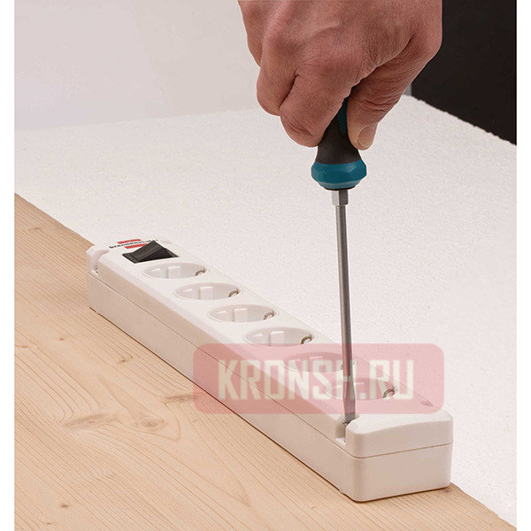 Brennenstuhl 5 розеток, 3 м,1150660325